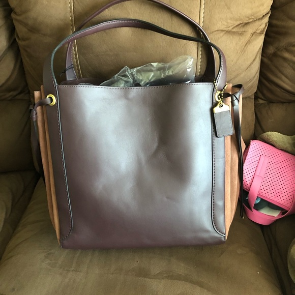 Coach Harmony 33 - Picture 4 of 8